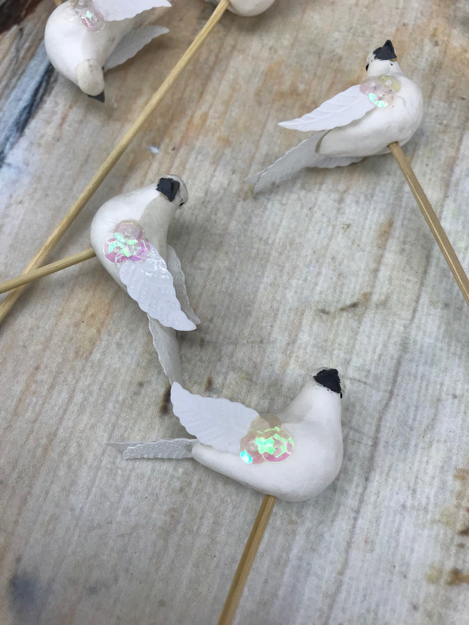 Голубь W715425  Интернет-магазин Feron Flower 