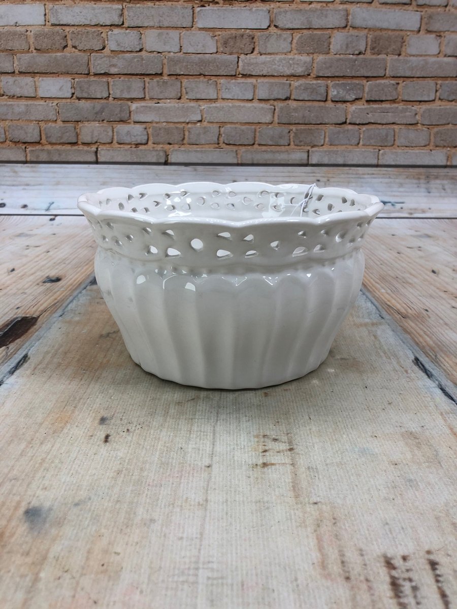 Кашпо кер LJ15A5316WF  Интернет-магазин Feron Flower 