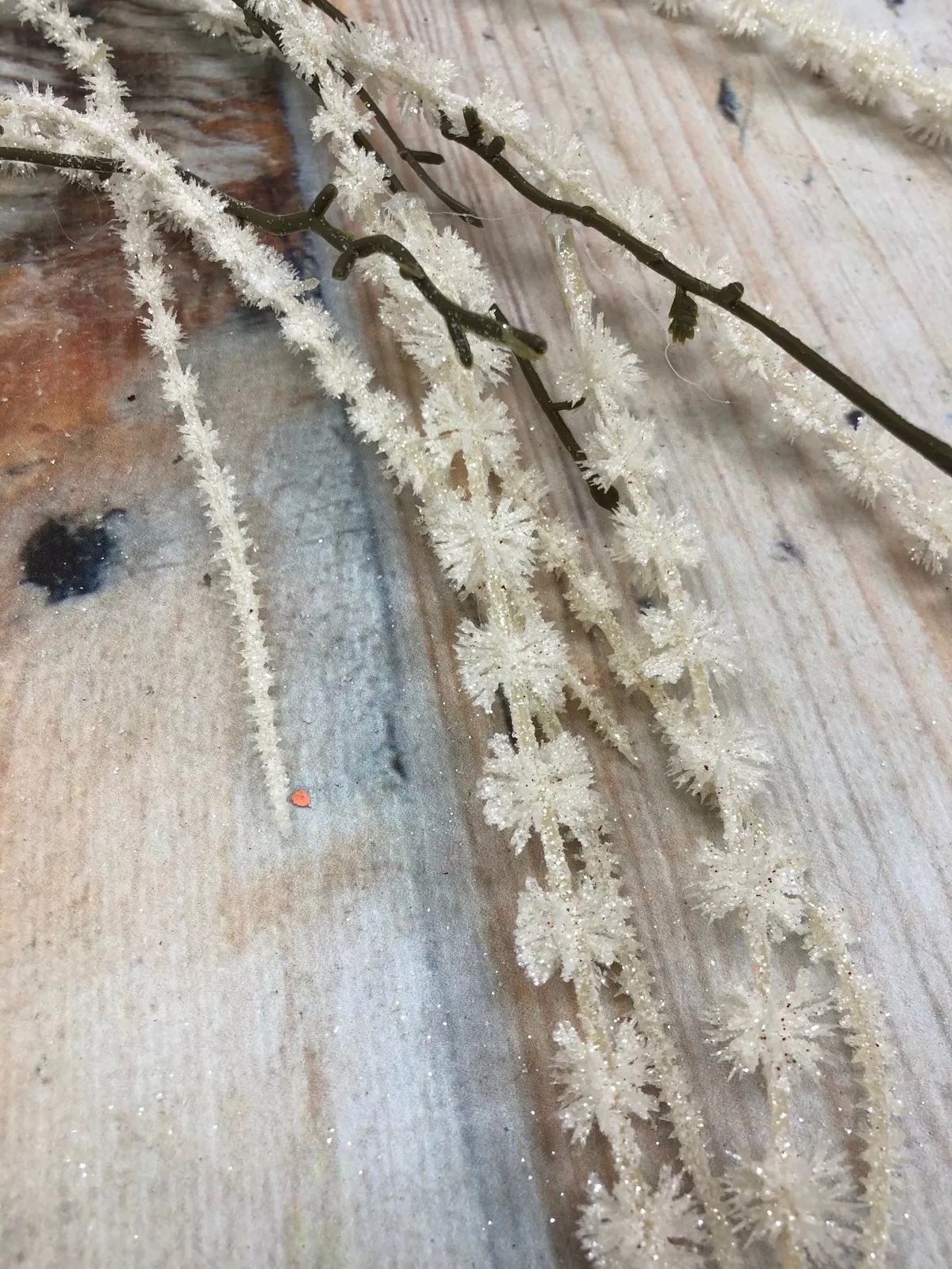 Снежная ветка B6H225  Интернет-магазин Feron Flower 