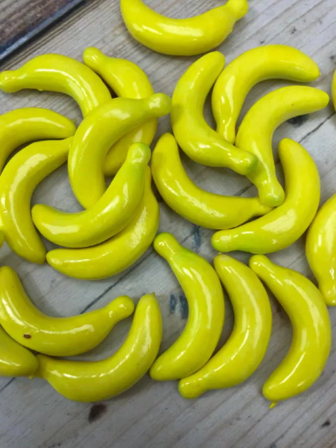 Банан X-11  Интернет-магазин Feron Flower 